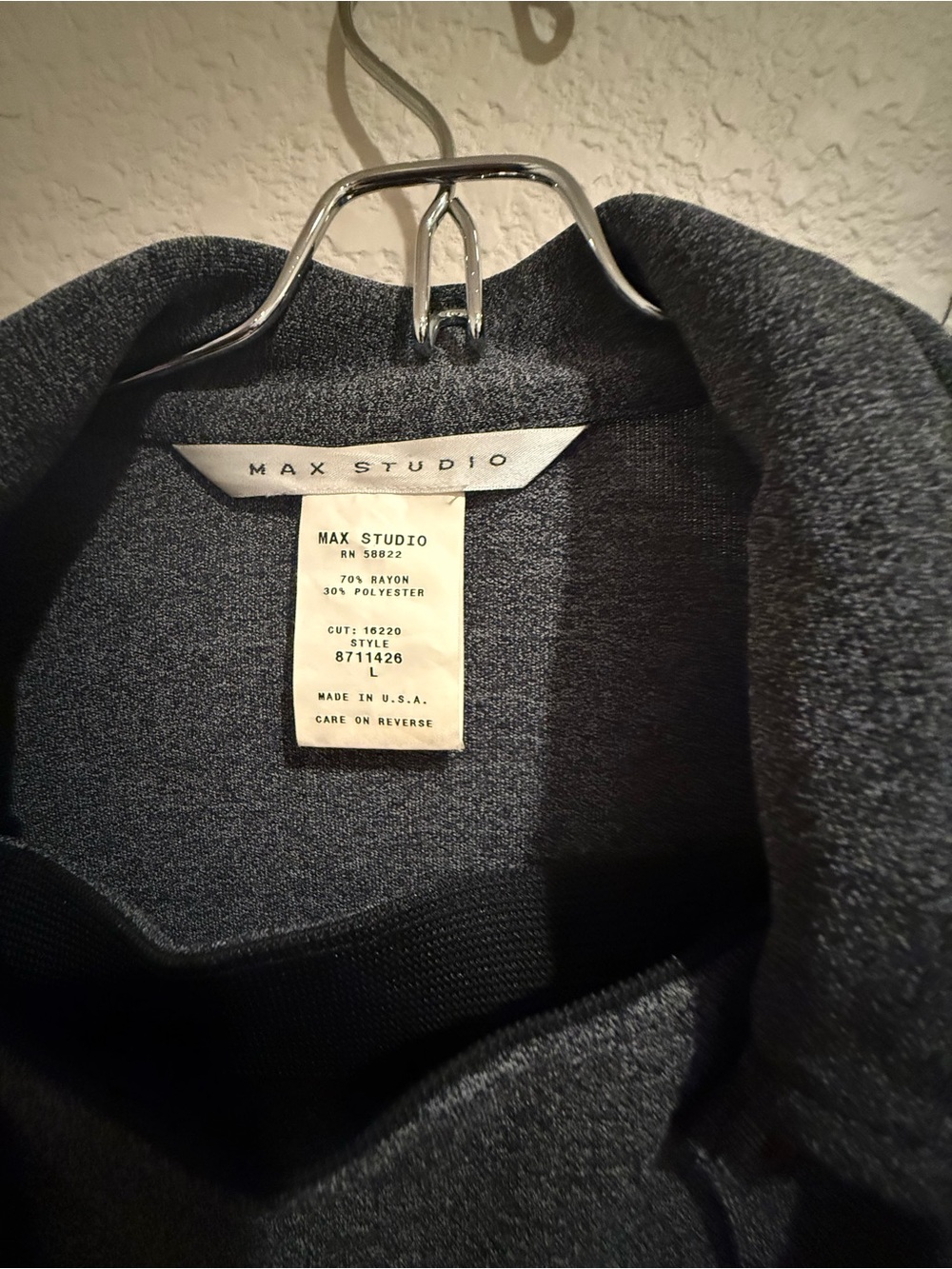 Max studio ladies, top and matching skirt
